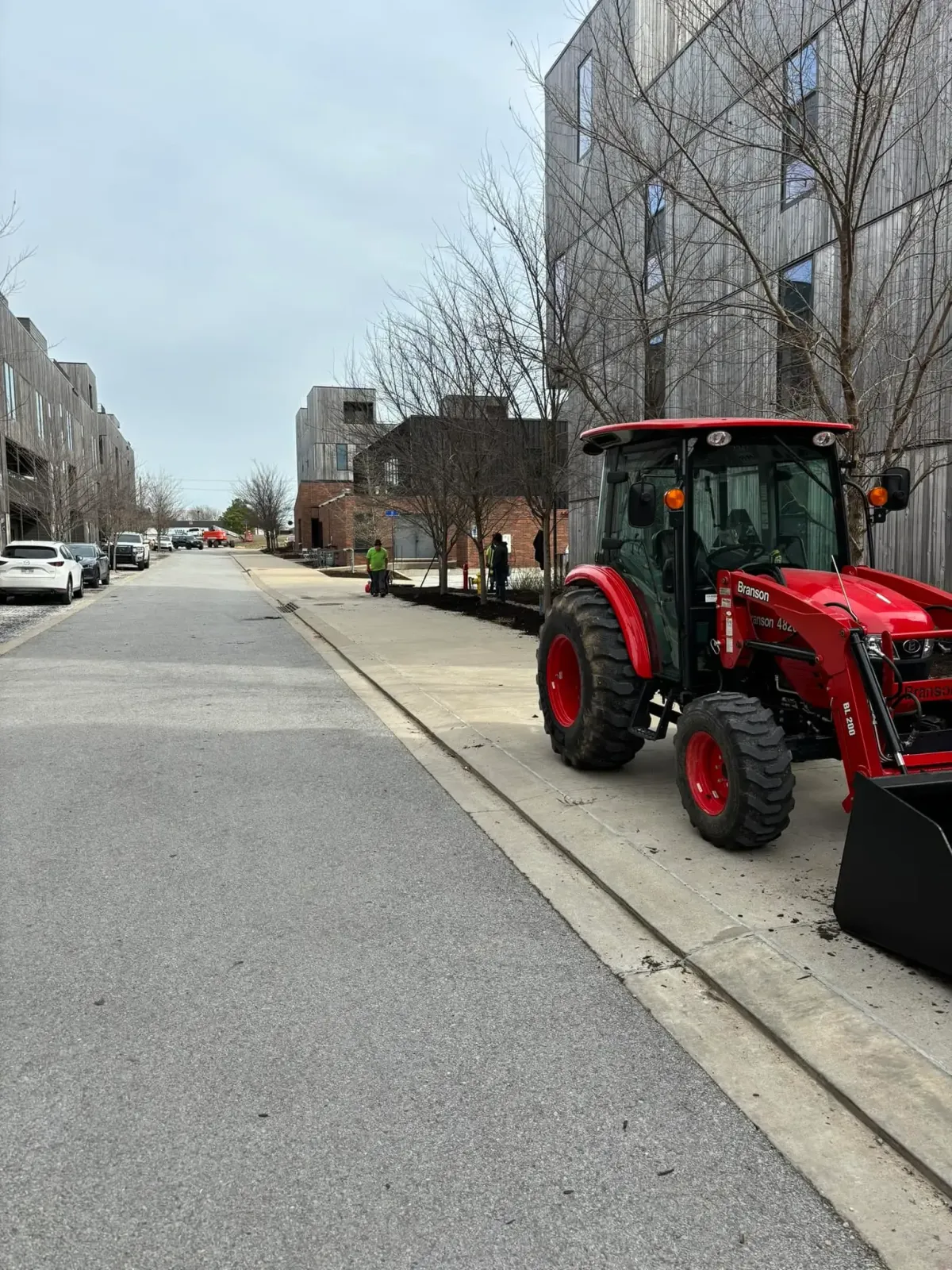 Hotel Lawn Care Services in Fayetteville, AR