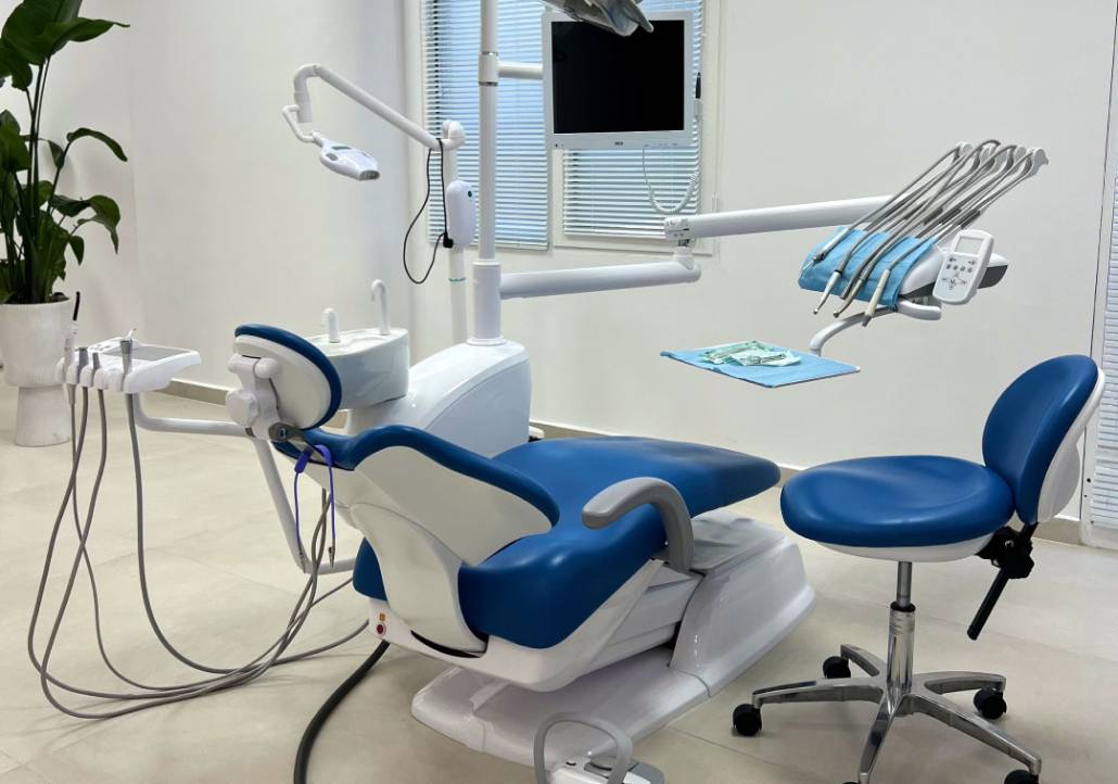 impianti dentali in albania