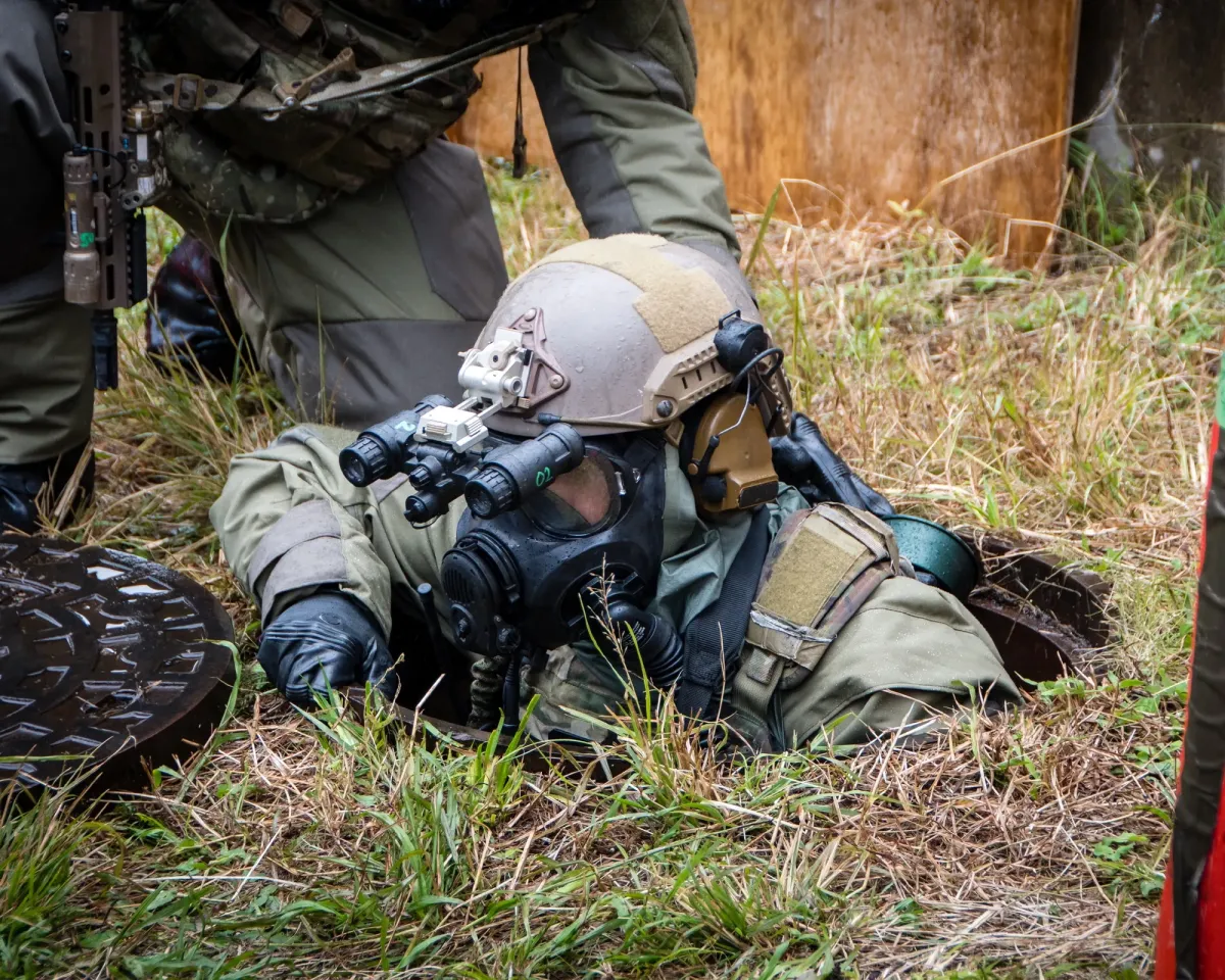 Load-Bearing SWAT Conditioning: Train for Kit Weight