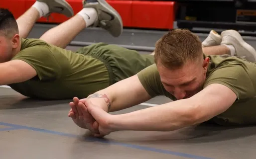 Superman Exercise & Hold: Proper Form Guide | Combat Fitness