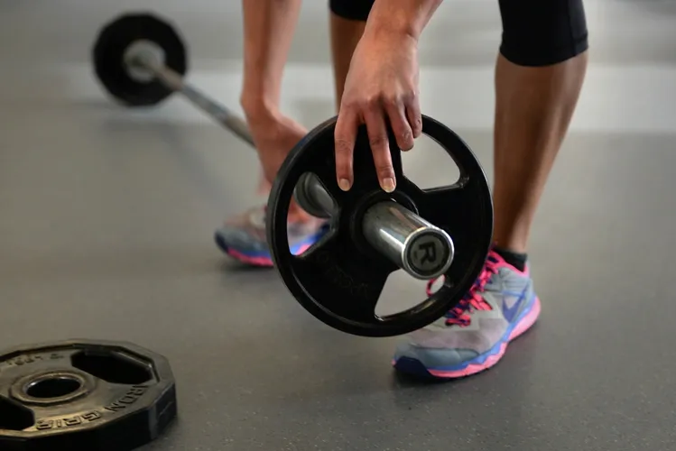 Romanian Deadlift (RDL): Form & Muscles | Combat Fitness