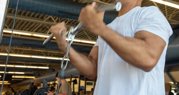 Cable Bicep Exercises: 6 Best Cable Moves | Combat Fitness