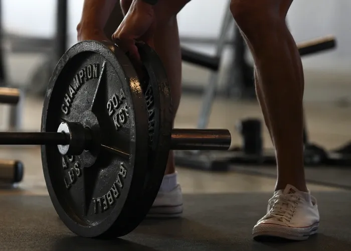 Hang Power Snatch: How-To, Cues & Mistakes | Combat Fitness