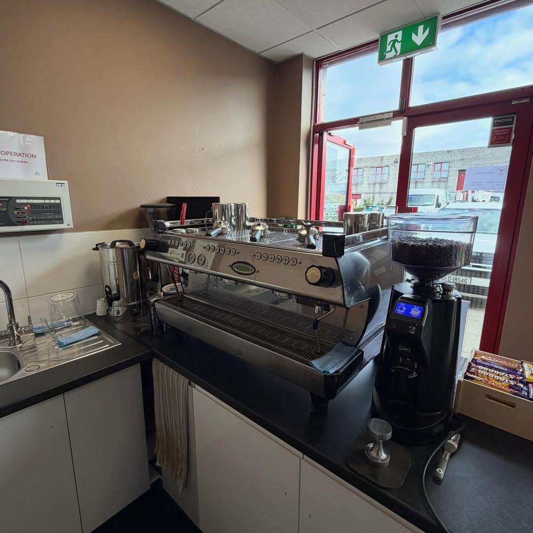 Local Café Espresso Machine