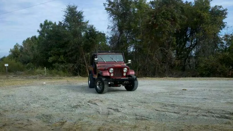 red jeep wrangler