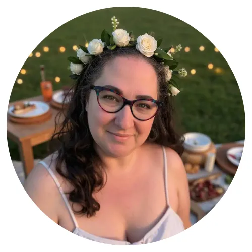 Photo of Sadie Smiley From Passive Income Pathways