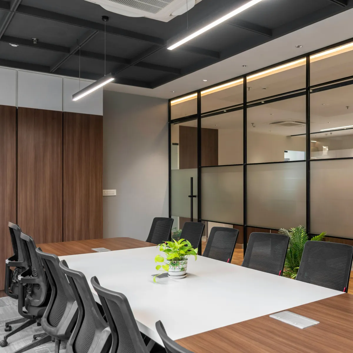 Spotless showrooms and dealership offices with janitorial support 