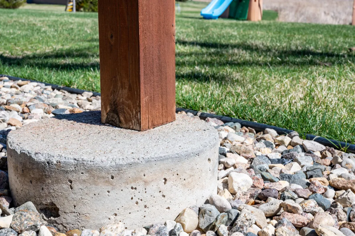 what cement to use for deck posts