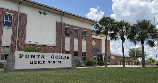 Punta Gorda, FL neighborhood near Charlotte County public schools