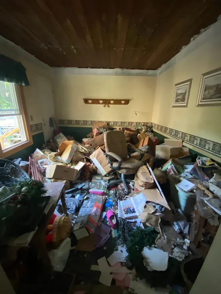 Hoarder Cleanouts in Akron, OH