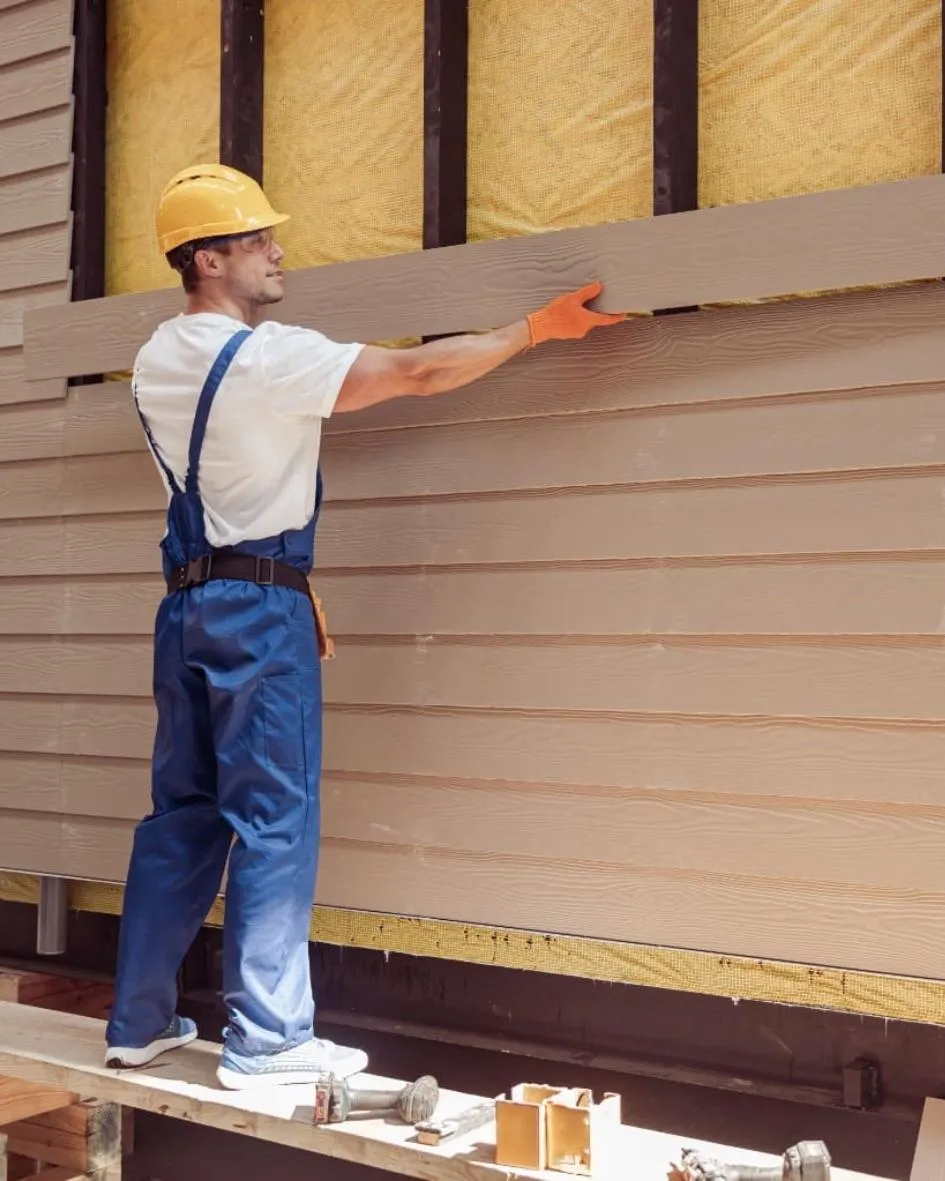 Pocono Mountains home exterior with architectural shingle roof