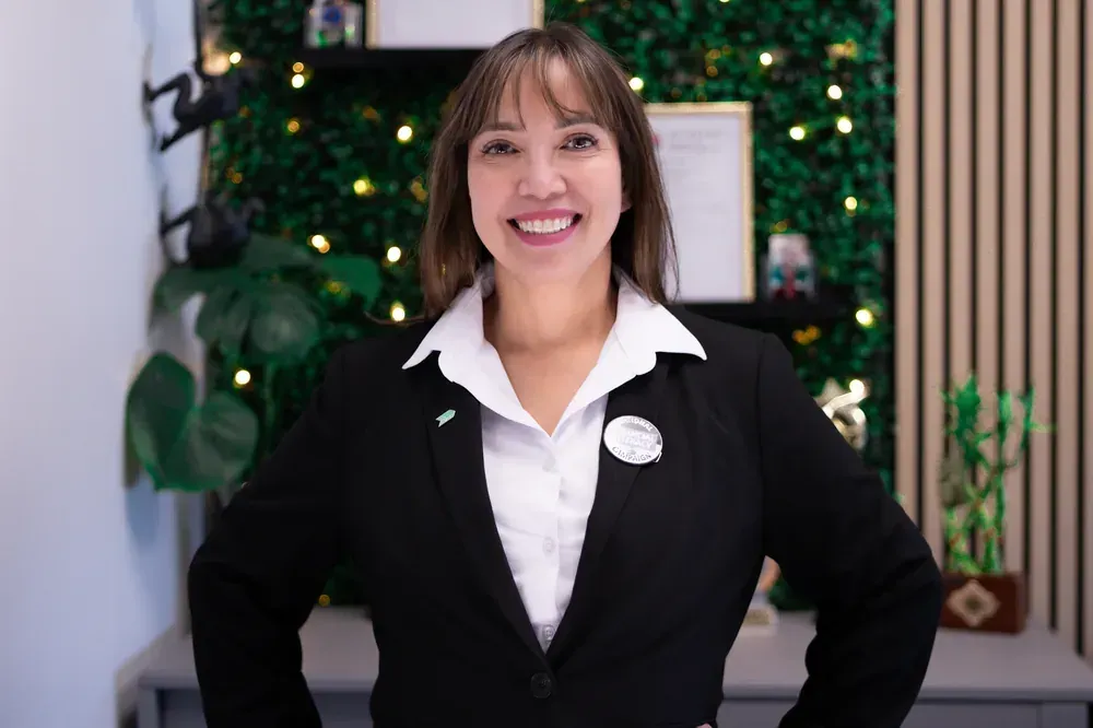 Noemi Mangum, team member at Phoenix Solutions and Services