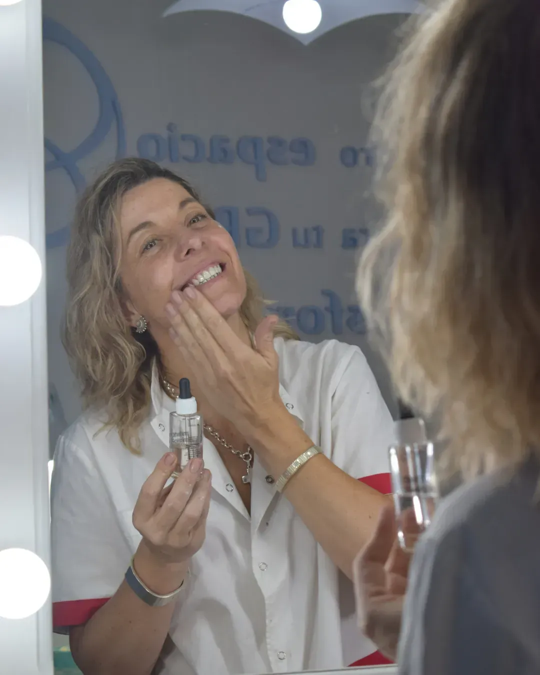 Foto de Cari Torrilla, cosmetóloga de Aires de Bienestar