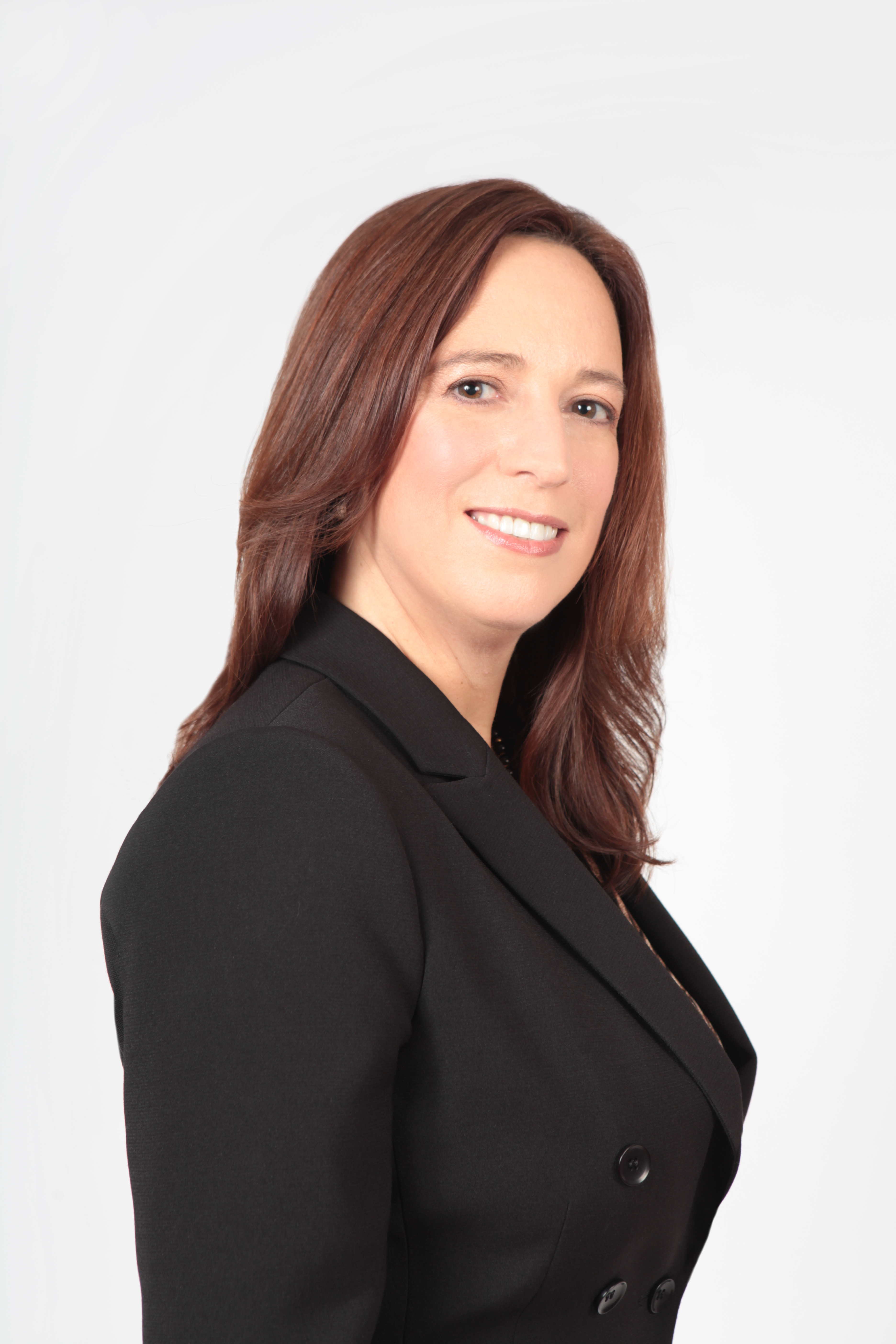 Portrait of Barbara Scalera speaking on stage