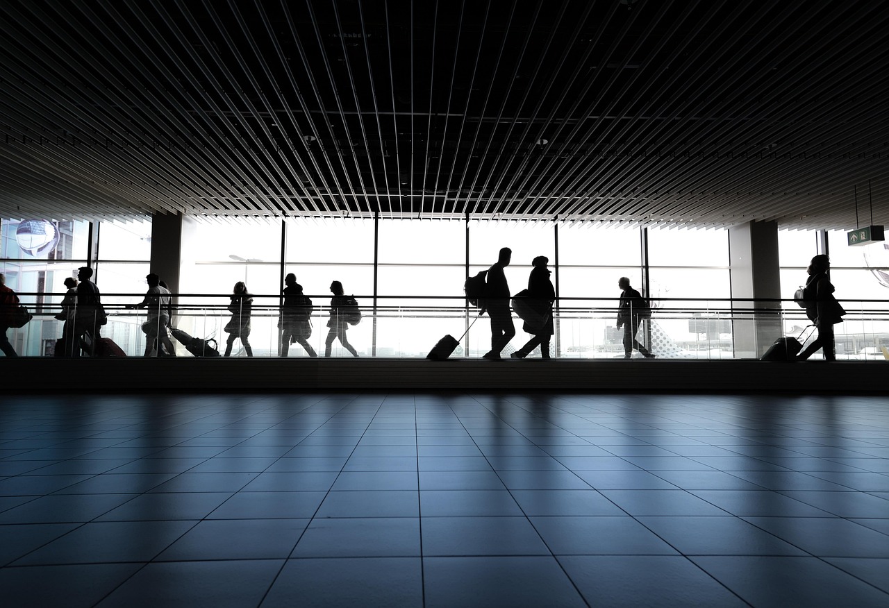 Personalized airport transportation service with professional chauffeur