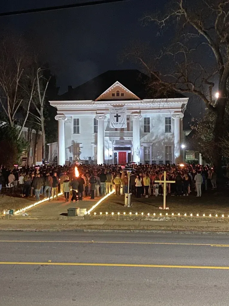 picture of an employee hard at work.