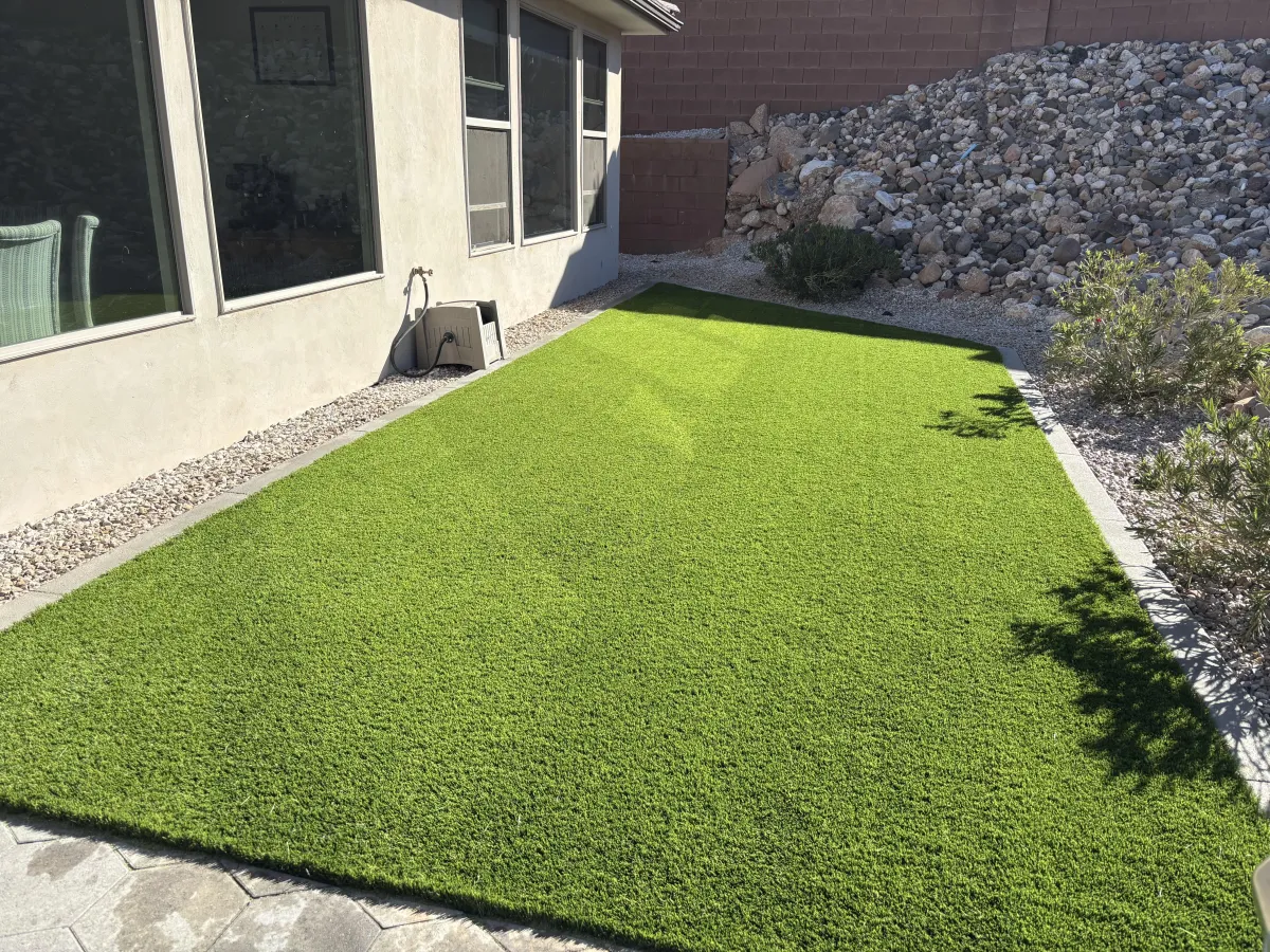 Pet urf installation Saint George UT