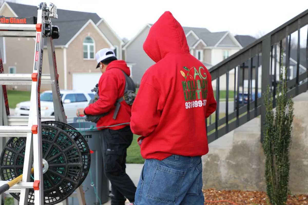 AG Holiday Lighting sets up Christmas & Holiday lights in Clarksville TN & Nashville TN