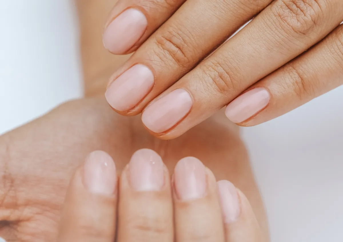 Natural Nails in Soft Pink