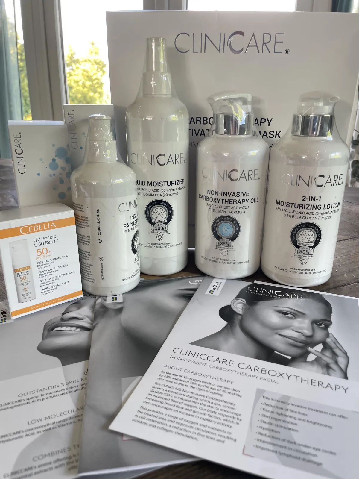 CLNICCARE REFRESH RANGE AVAILABLE AVAILABLE WITH OPTIONAL HOMECARE ADVICE FROM PAUSE