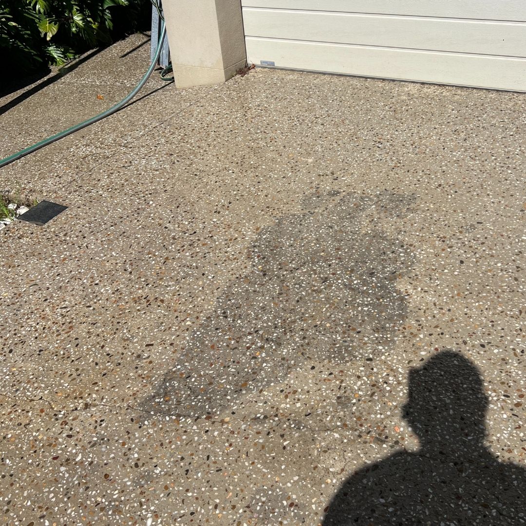 Stain removal Gold Coast treating rust and oil stains on concrete