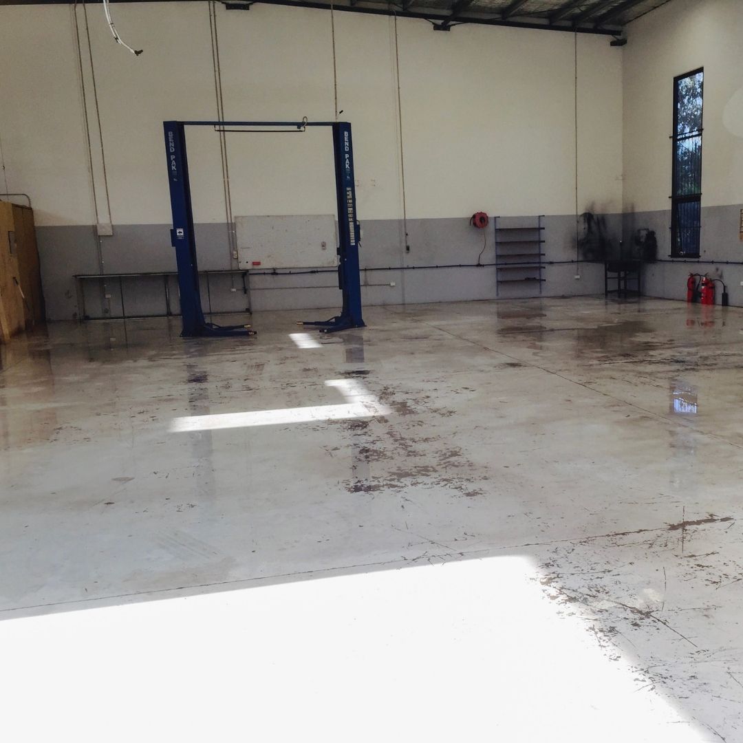 Warehouse industrial exterior cleaning Gold Coast factory walls and roller doors