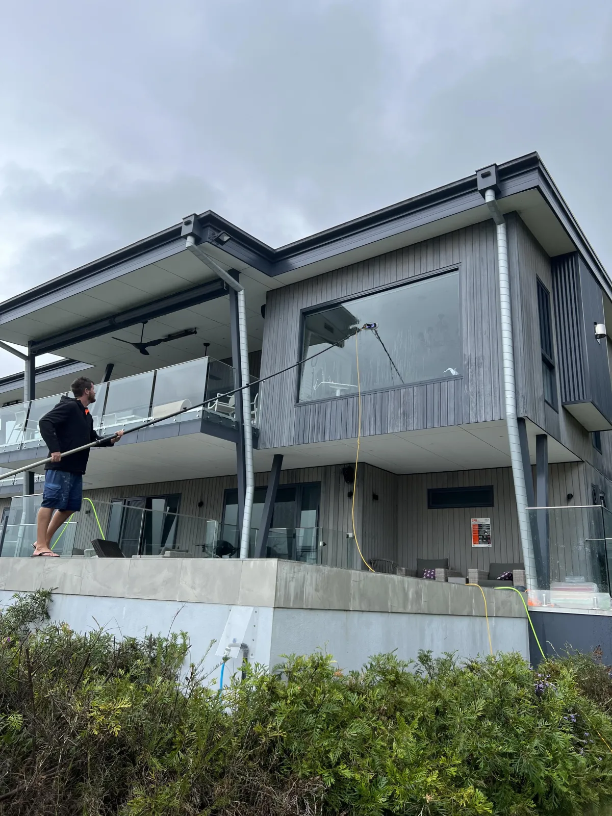 Waterfed window cleaning on a large property on Tambourine Mountain