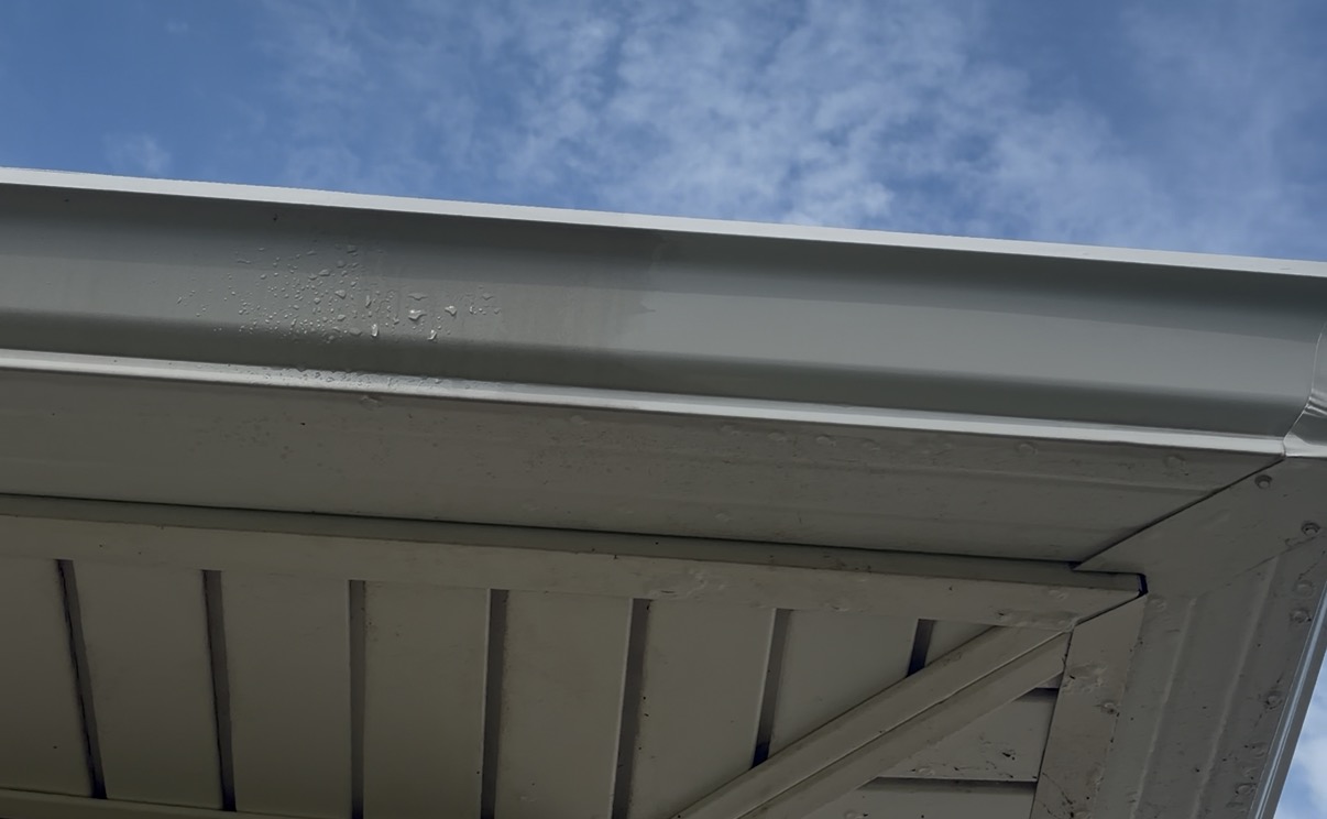 Gutter Brightening in Knoxville
