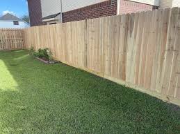 Fence Cleaning in Knoxville