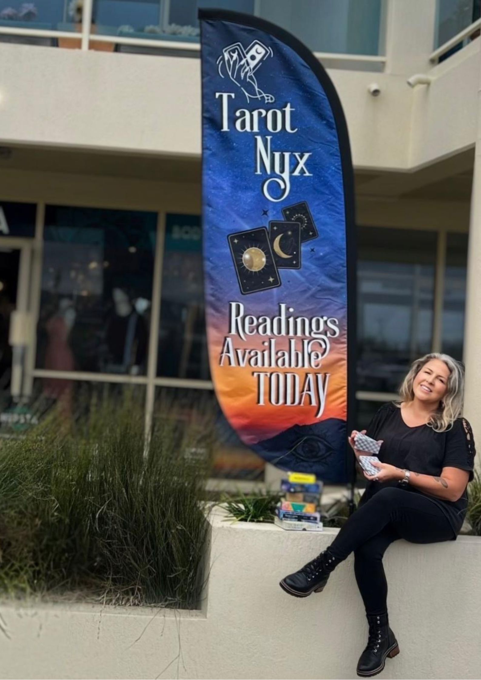 Nicola Robinson, Tarot Ny, Fortune Friday, Tarot readings, hipsta, kapiti, 44 marine parade paraparaumu beach