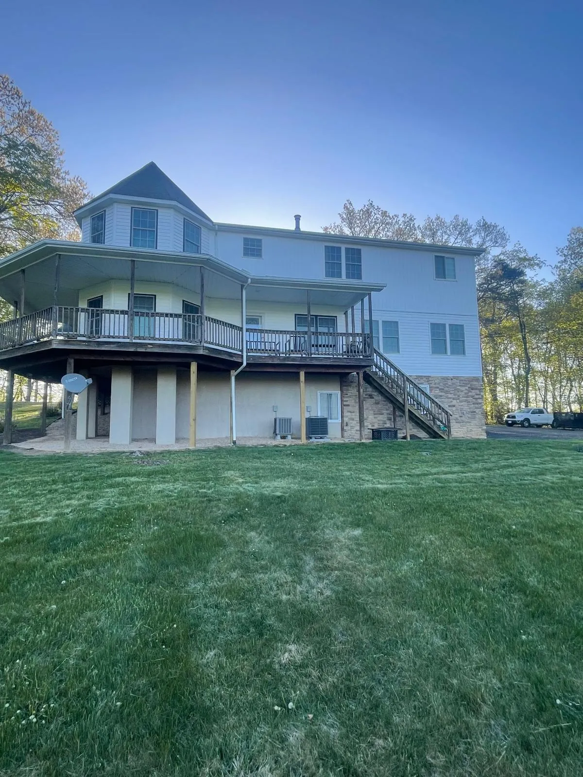 How We Install Standing Seam Roofing in Linville, VA