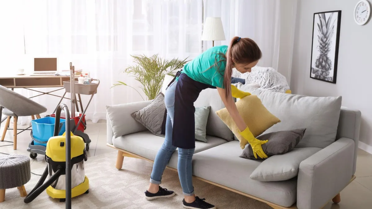 {{ custom_values.service_1 }} in {{custom_values.biz_area_1})