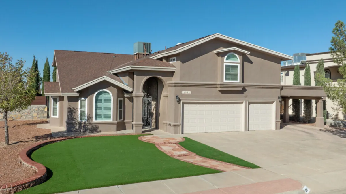 El Paso Artificial Grass, install and builds artificial grass in El Paso, Texas