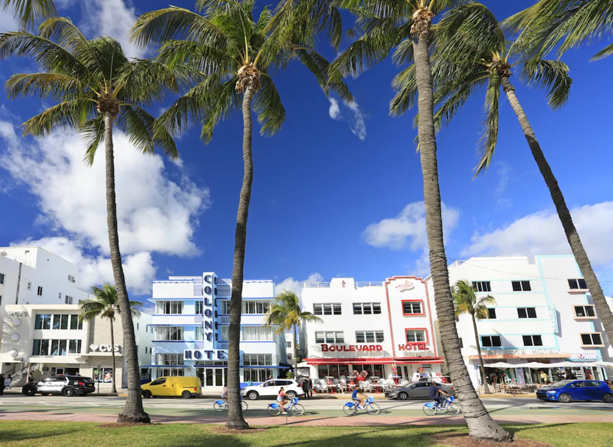 Miami Beach day trip itinerary — Tesla EV rental delivered to hotel in South Florida