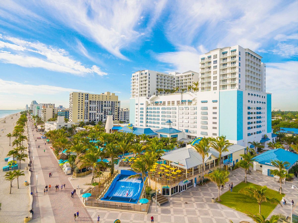 Hollywood, FL Travel Guide: Where to Stay, What to Do, and How to Get Around