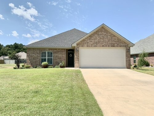 Monroe Concrete builds and install slab