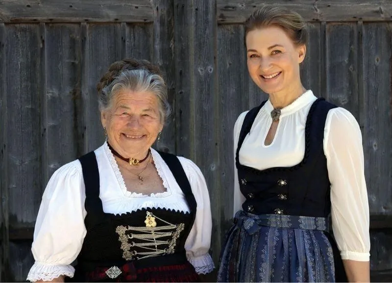 Sewing Traditional Dirndls