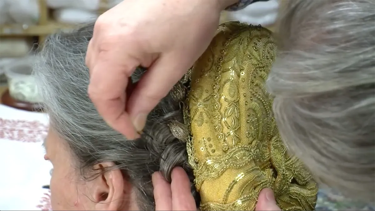 Rosmarie's Traditional Costume Round Episode 5 – Hairstyle For Bar Hood