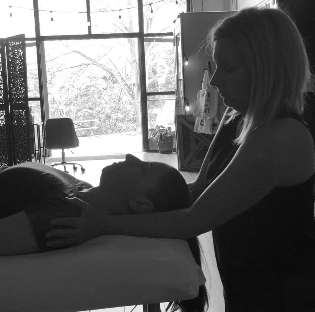 massage for wellness demonstration
