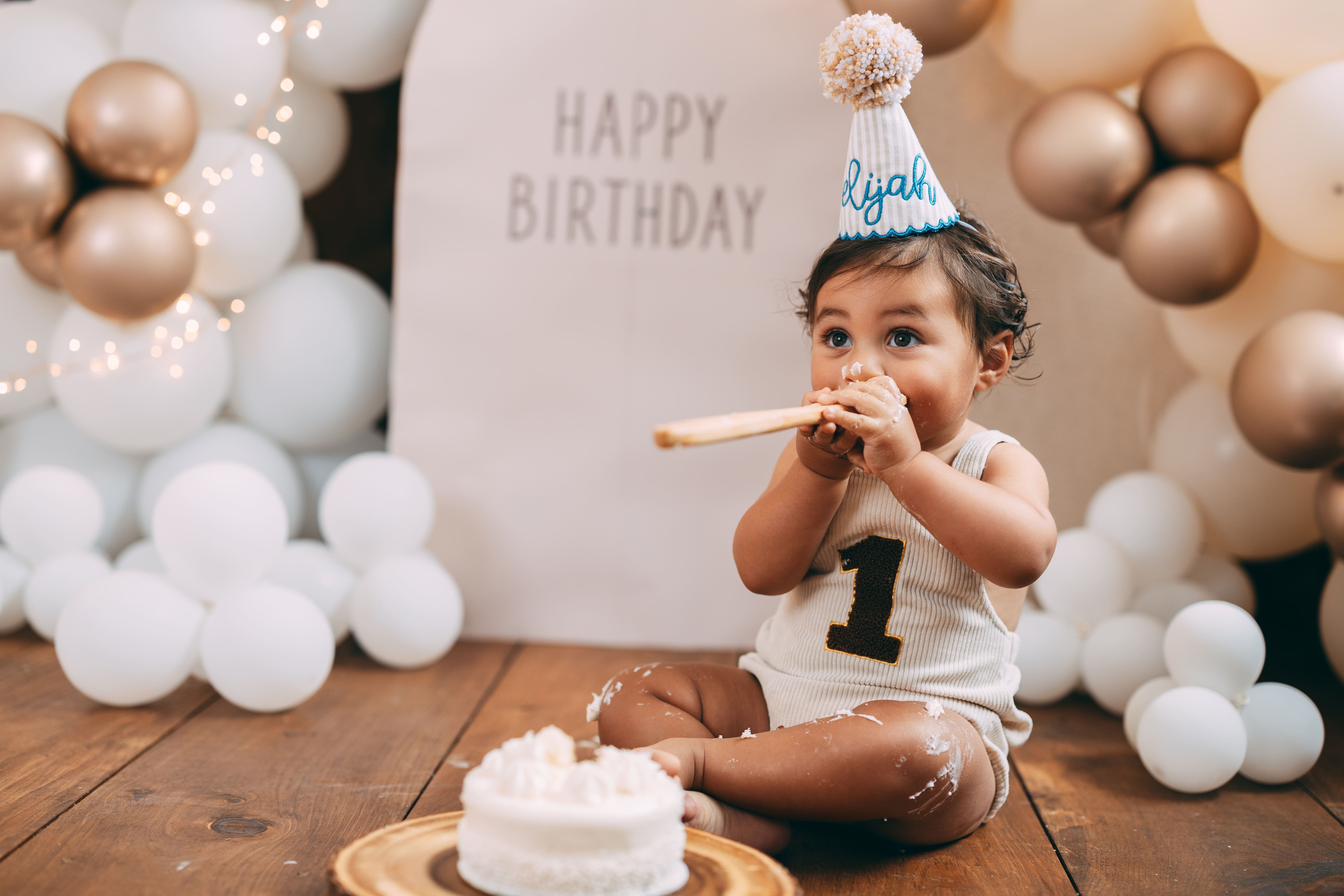 Birthday and newborn photography session photo placeholder