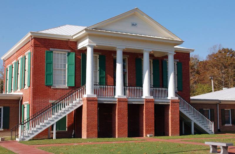 Vista exterior del Camden County Detention Center en Carolina del Norte