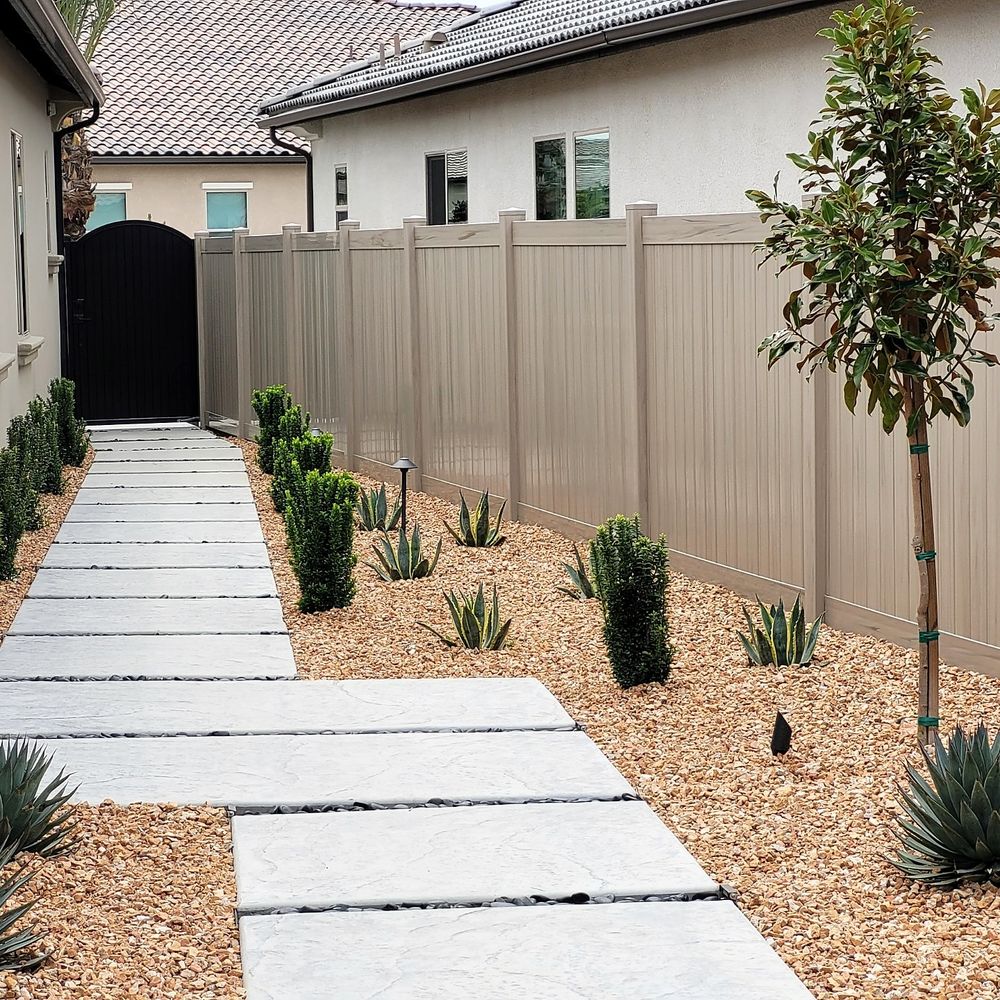 Madera Concrete levels sidewalks.