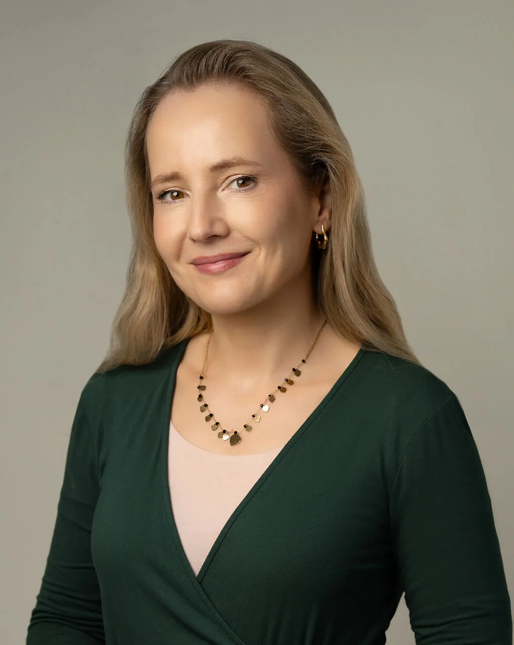 Portrait of Dr Alex Kuciejewska