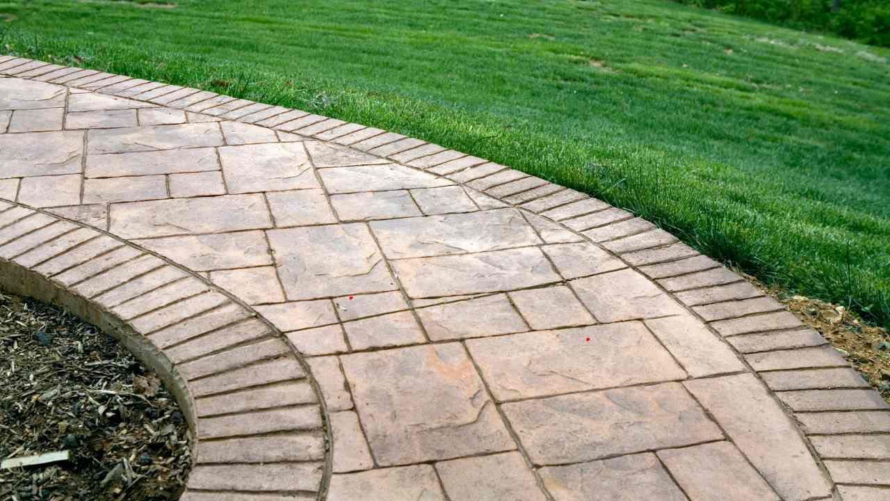 concrete sidewalks for safety