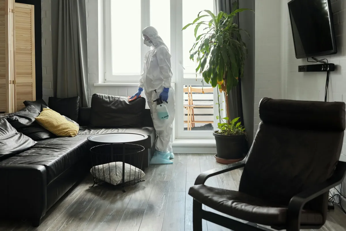 Professional commercial cleaning service cleaning an office in the Shoals area of Alabama