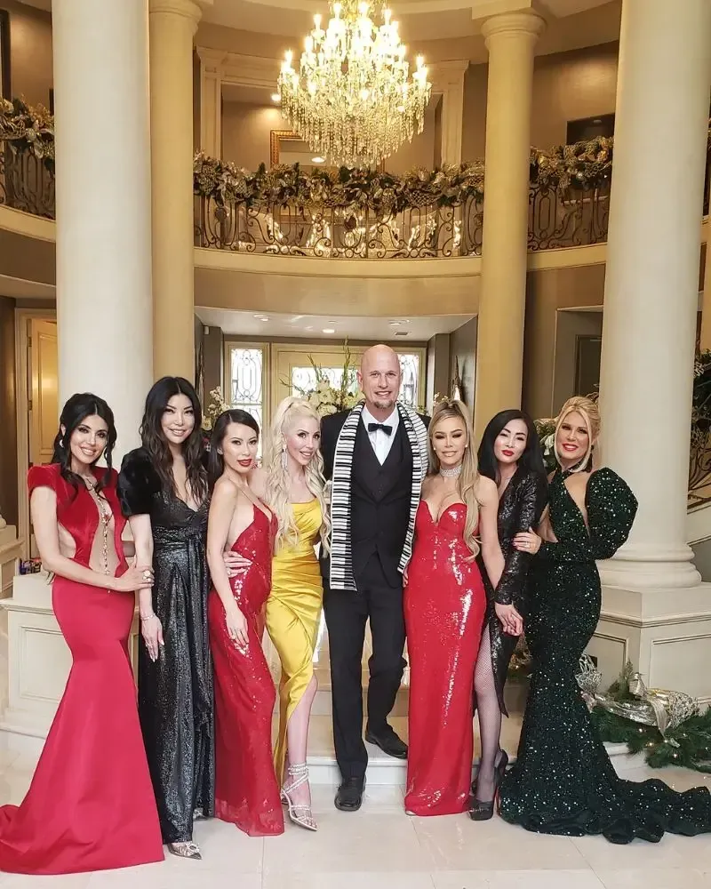 Jeremy Weinglass entertains ladies holiday luncheon at a home in Newport Beach