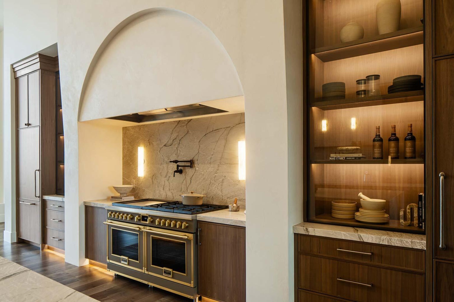 Aleesha Robinson Luxury realtor