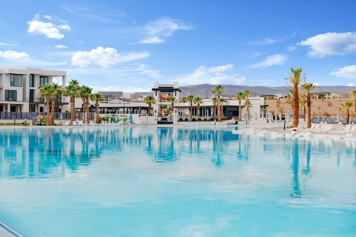 Luxury homes in Desert Color St George Utah near the lagoon and community amenities