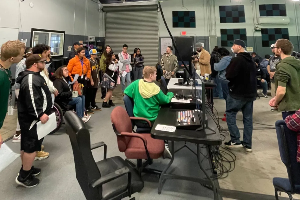 Title 17 participants collaborating on spring arts projects