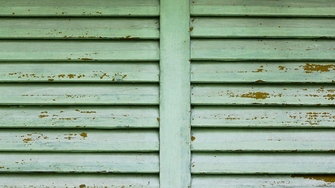 Cracked Siding Repair